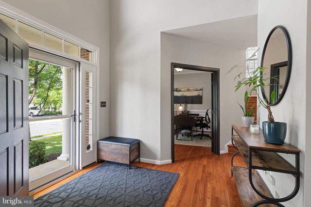 10065 TUMMEL FALLS DR, Bristow, VA 20136
