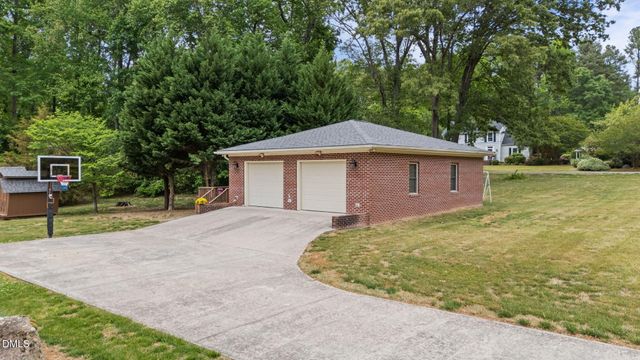 107 Edgewood Drive, Oxford, NC 27565