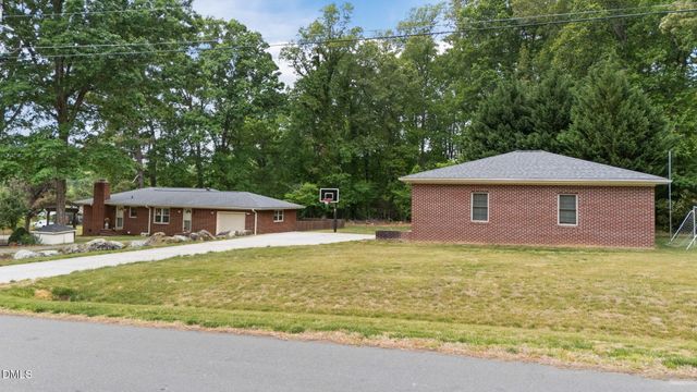 107 Edgewood Drive, Oxford, NC 27565