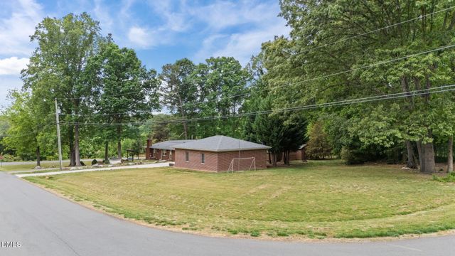 107 Edgewood Drive, Oxford, NC 27565