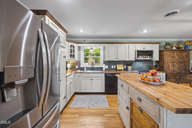 107 Edgewood Drive, Oxford, NC 27565