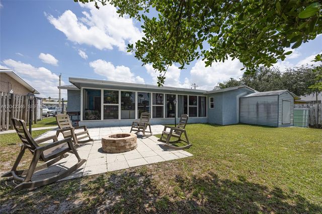 8350 NW 27th Place, Sunrise, FL 33322