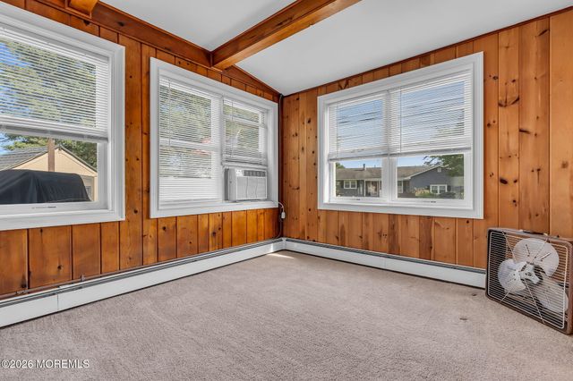 2240 Delaware Avenue, Toms River, NJ 08753