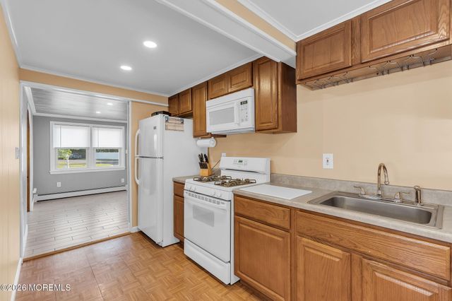 2240 Delaware Avenue, Toms River, NJ 08753