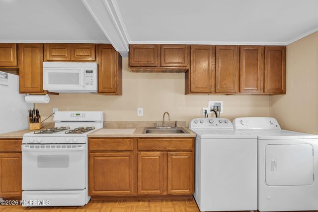 2240 Delaware Avenue, Toms River, NJ 08753