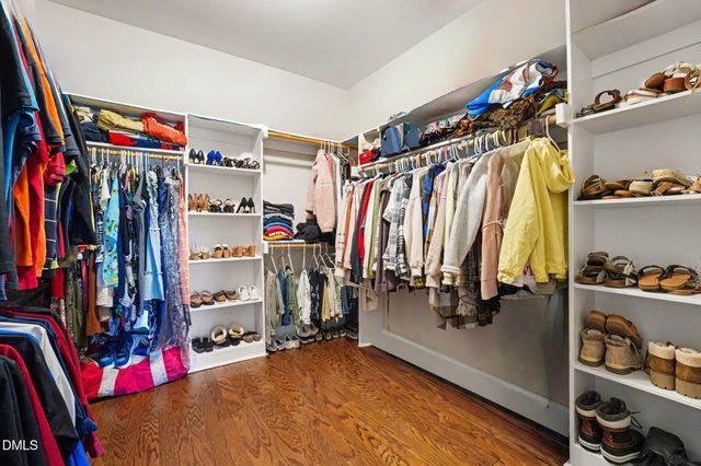 25 Walnut View Court, Youngsville, NC 27596