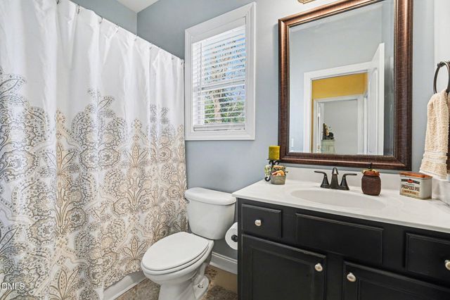 25 Walnut View Court, Youngsville, NC 27596