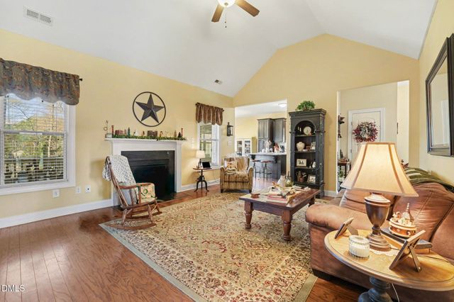 25 Walnut View Court, Youngsville, NC 27596