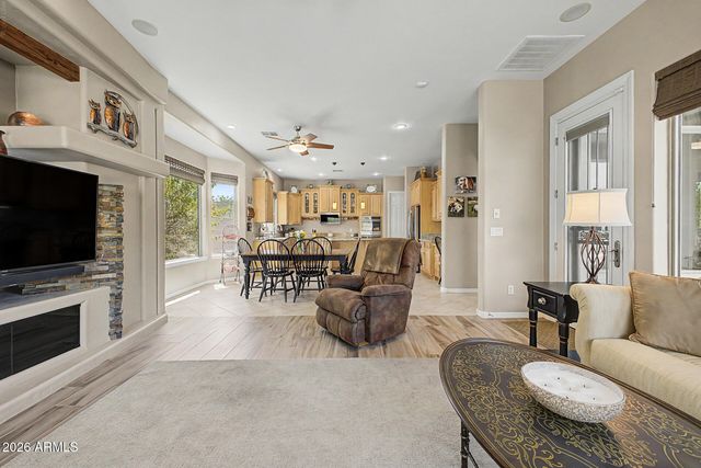 17836 W PASEO Way, Goodyear, AZ 85338