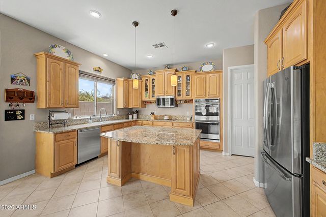 17836 W PASEO Way, Goodyear, AZ 85338