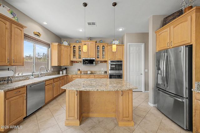 17836 W PASEO Way, Goodyear, AZ 85338