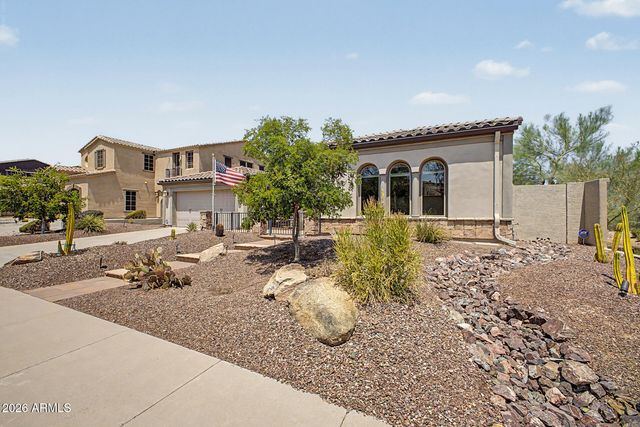 17836 W PASEO Way, Goodyear, AZ 85338