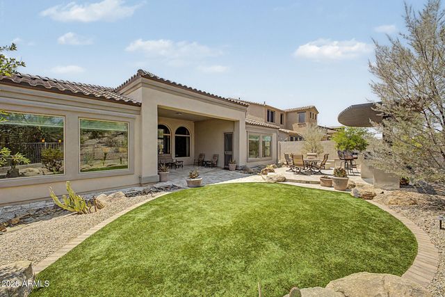 17836 W PASEO Way, Goodyear, AZ 85338