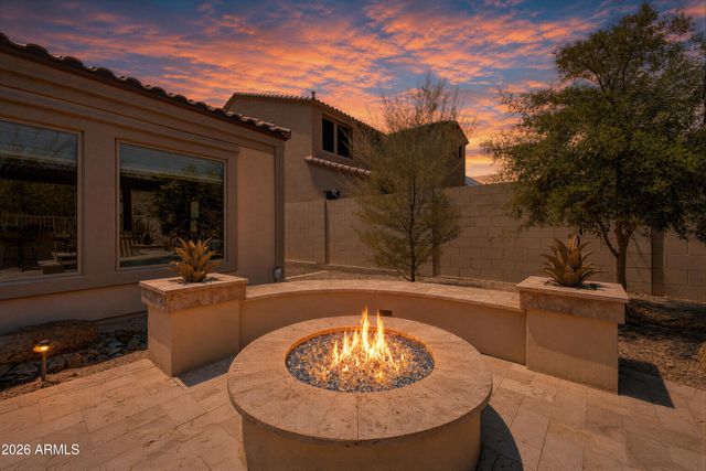 17836 W PASEO Way, Goodyear, AZ 85338