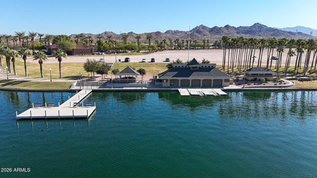 17836 W PASEO Way, Goodyear, AZ 85338