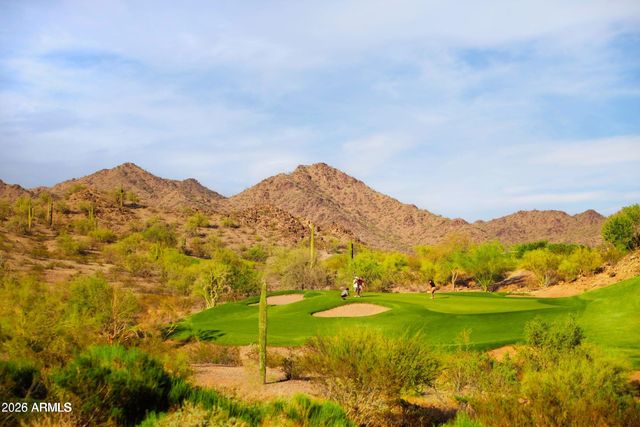 17836 W PASEO Way, Goodyear, AZ 85338