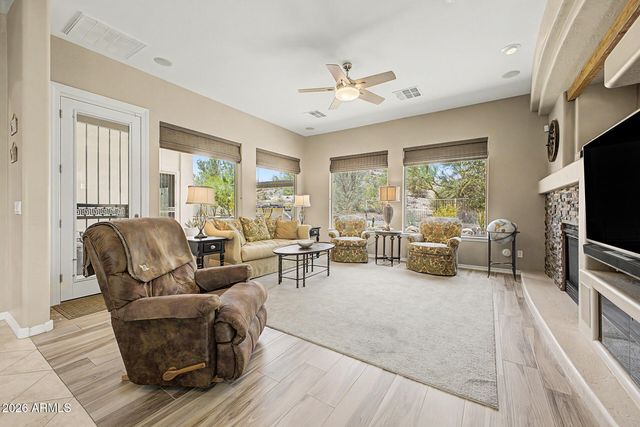 17836 W PASEO Way, Goodyear, AZ 85338