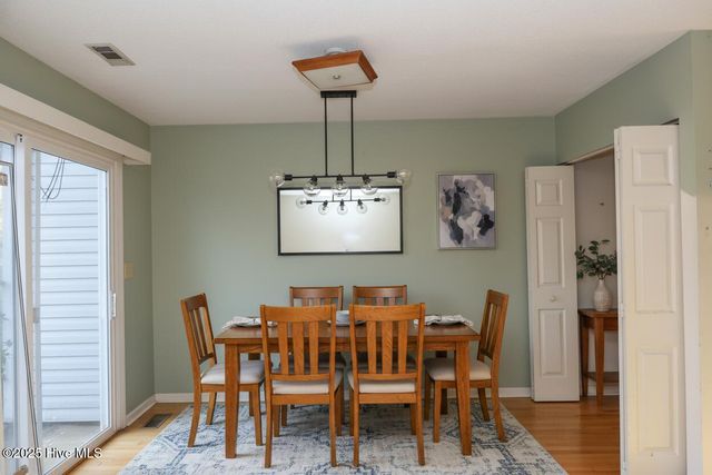 1120 B'S Barbeque Road C, Greenville, NC 27834