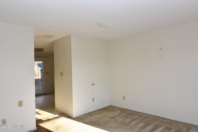 1120 B'S Barbeque Road C, Greenville, NC 27834