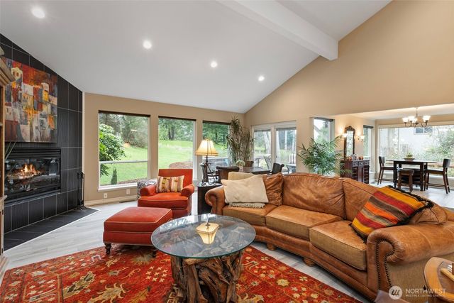 140 Highland Drive, Port Ludlow, WA 98365