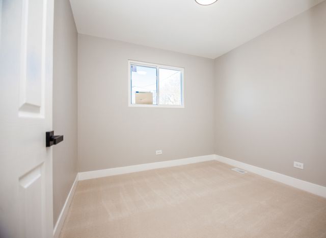 306 W 111th Street, Chicago, IL 60628