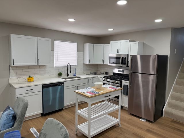 306 W 111th Street, Chicago, IL 60628