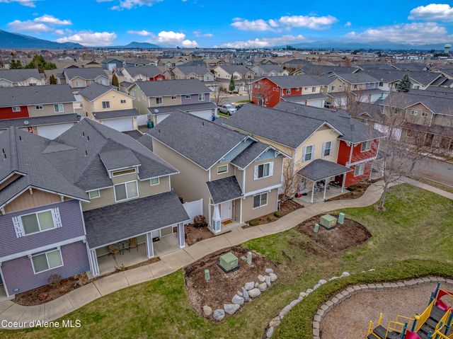 3324 E Garin CT, Post Falls, ID 83854