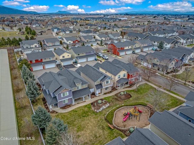 3324 E Garin CT, Post Falls, ID 83854