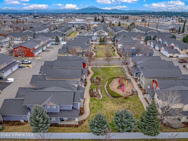 3324 E Garin CT, Post Falls, ID 83854