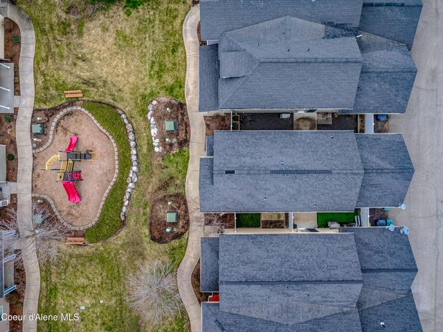 3324 E Garin CT, Post Falls, ID 83854