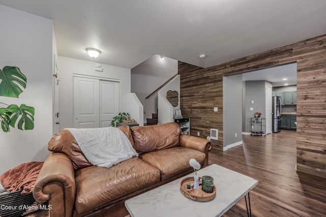 3324 E Garin CT, Post Falls, ID 83854