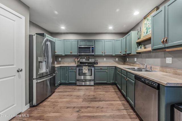 3324 E Garin CT, Post Falls, ID 83854