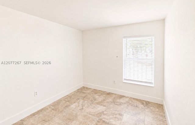 20674 NW 38th Ave, Miami Gardens, FL 33055