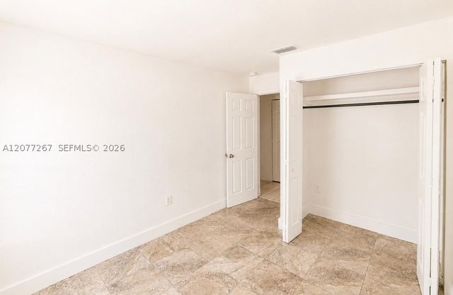 20674 NW 38th Ave, Miami Gardens, FL 33055