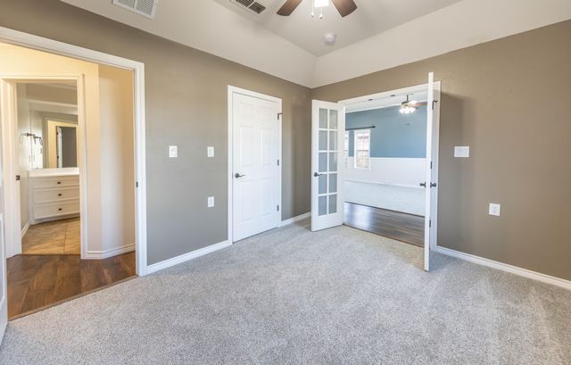 501 N 8th Street, Wolfforth, TX 79382