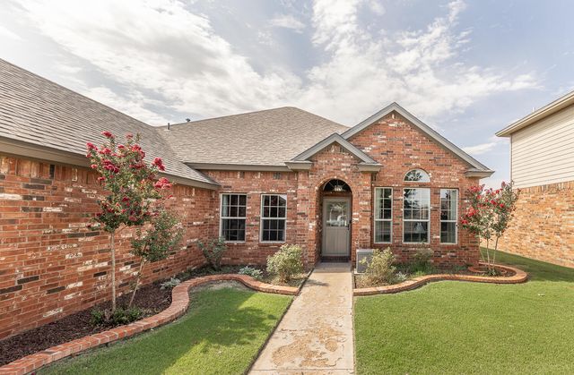 501 N 8th Street, Wolfforth, TX 79382