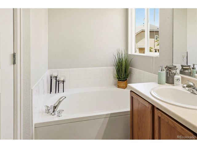 11351 Leyden St, Thornton, CO 80233