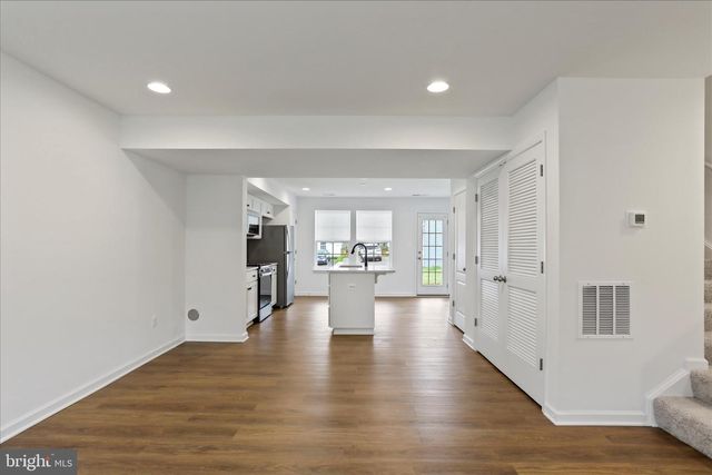 241 COLSTON RD, Charles Town, WV 25414