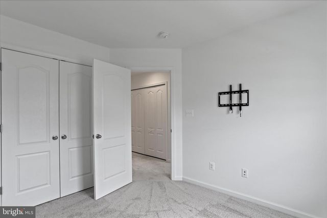 241 COLSTON RD, Charles Town, WV 25414