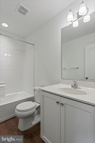 241 COLSTON RD, Charles Town, WV 25414