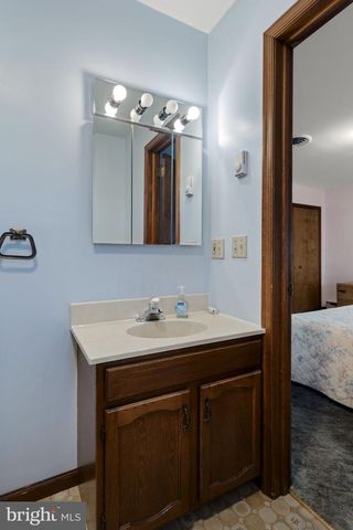 205 JENNIFER LN, Ephrata, PA 17522