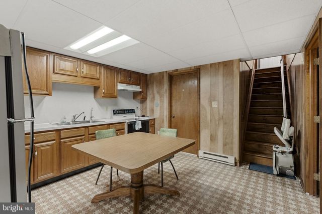 205 JENNIFER LN, Ephrata, PA 17522
