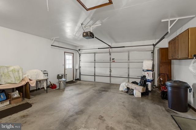 205 JENNIFER LN, Ephrata, PA 17522