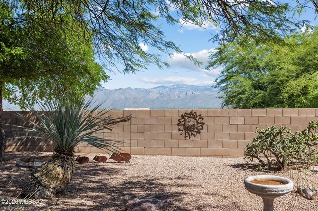 10639 E Northern Crest Drive, Tucson, AZ 85748