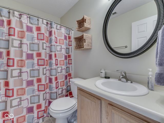 394 Polk Village Road, Greenwood, IN 46143