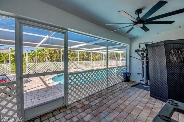 912 SE 24th AVE A, Cape Coral, FL 33990