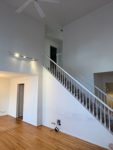 114 Woodbury Lane 114, Lake Bluff, IL 60044