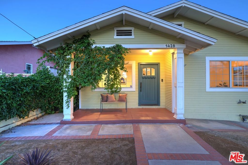 1428 N Raymond Avenue, Pasadena, CA 91103 — exterior