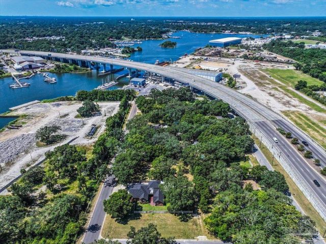 2208 Mcleod St, Pensacola, FL 32502