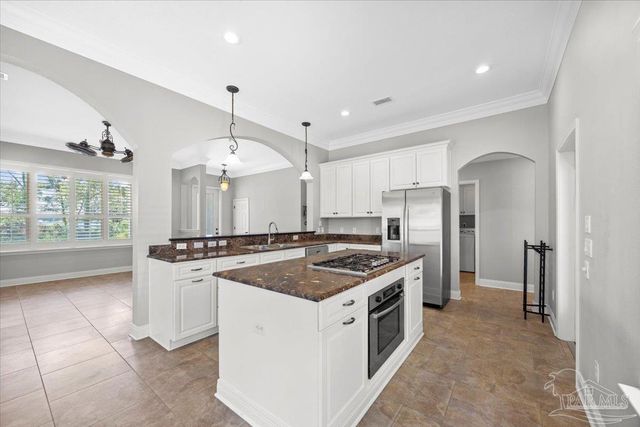 2208 Mcleod St, Pensacola, FL 32502